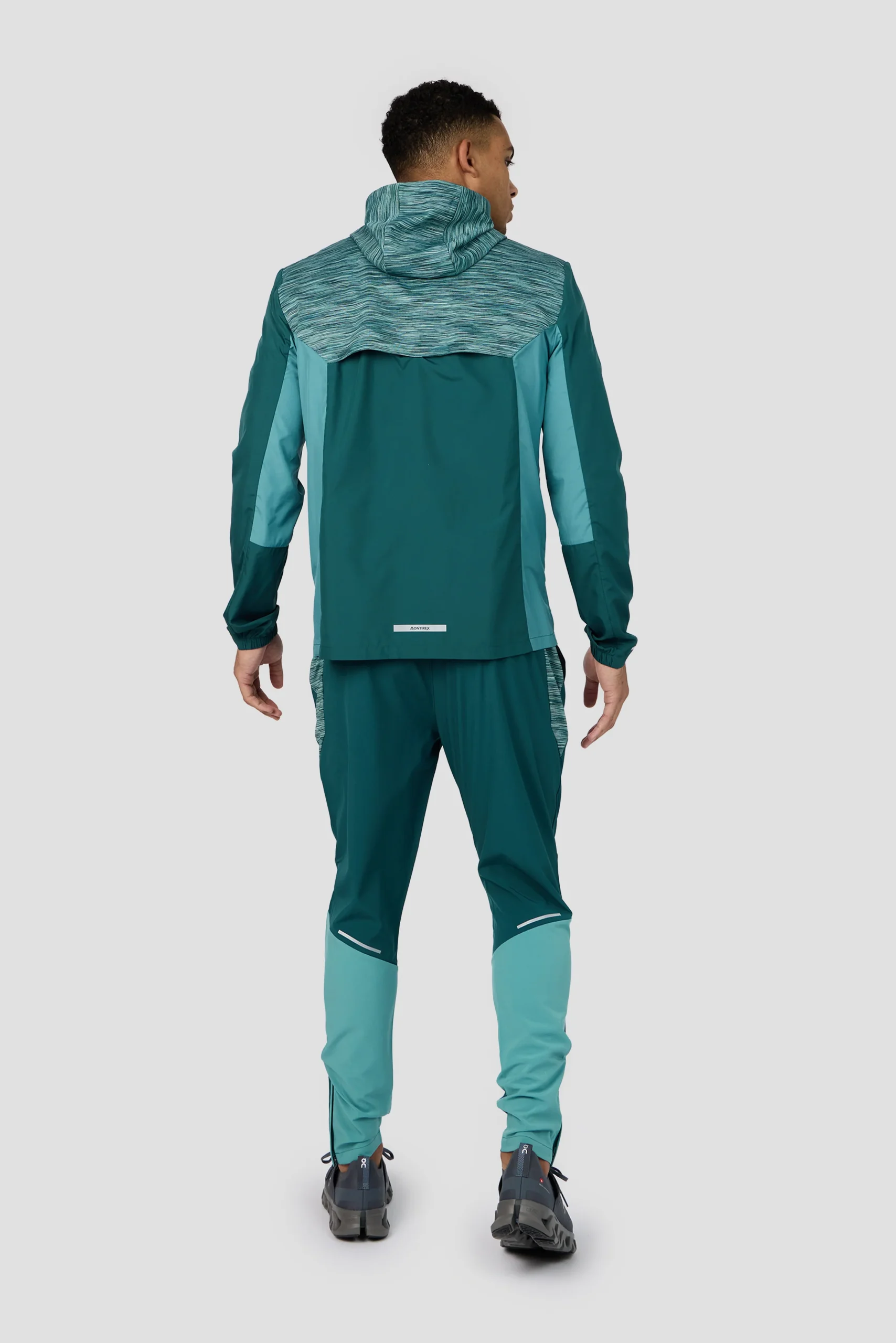 Trail Windbreaker - Light Teal Multi – Image 4