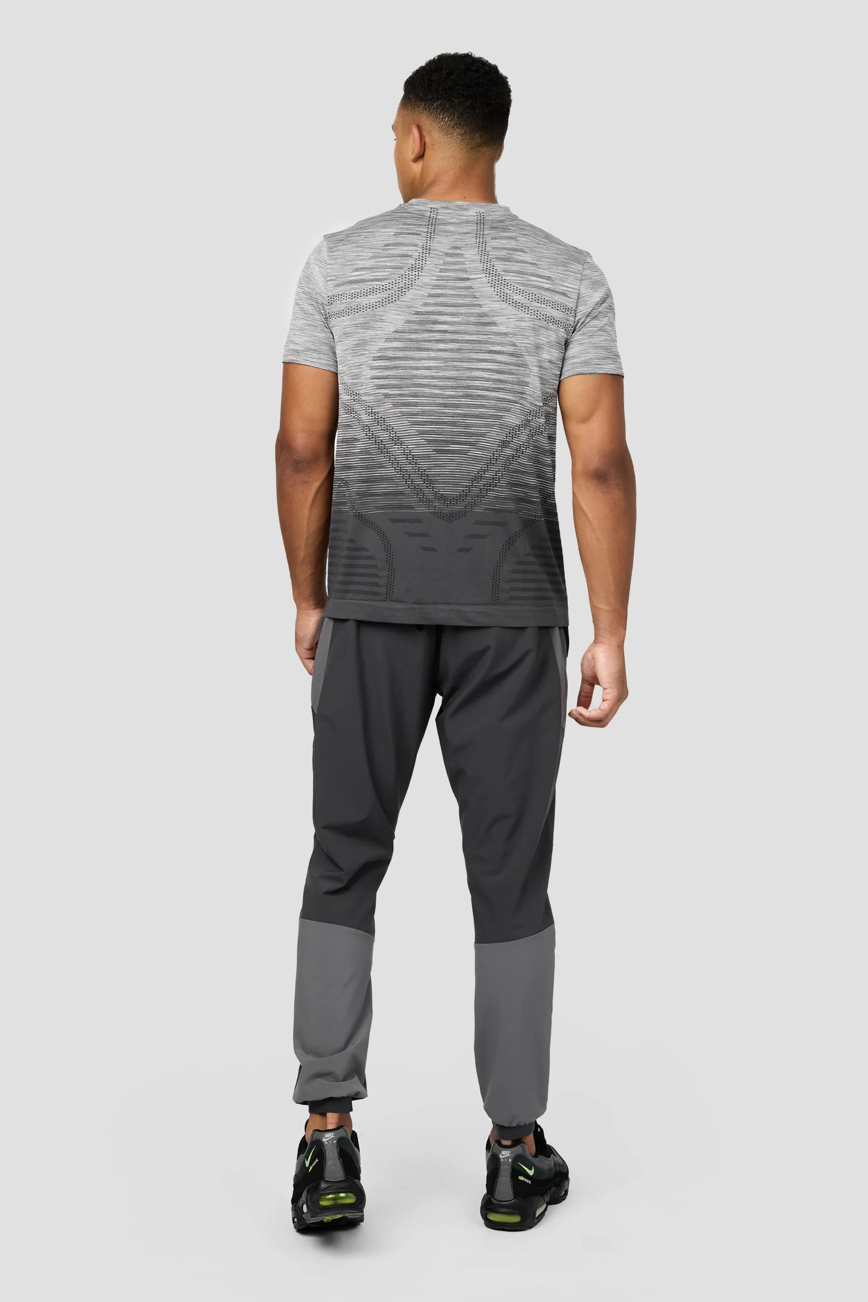Vector Seamless T-Shirt - Grey/Black – Image 4