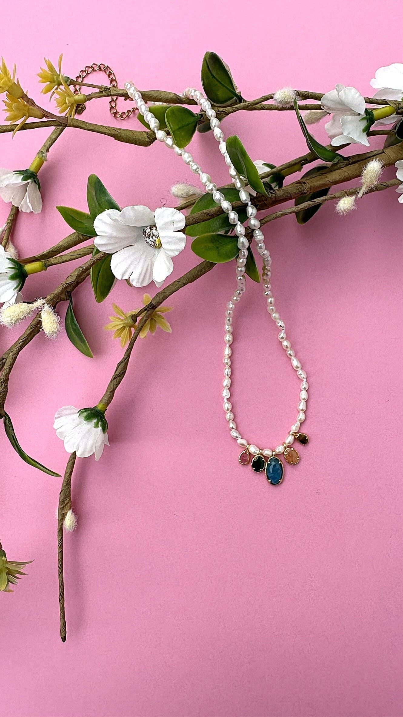 PERLES EAU DOUCE ET 5 PIERRES VERT – Image 4