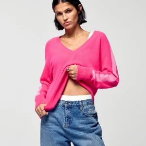 Pull Col V (H25 / FEMME / Solar Pink)
