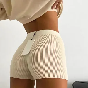 Shorts ajustés à rayures
