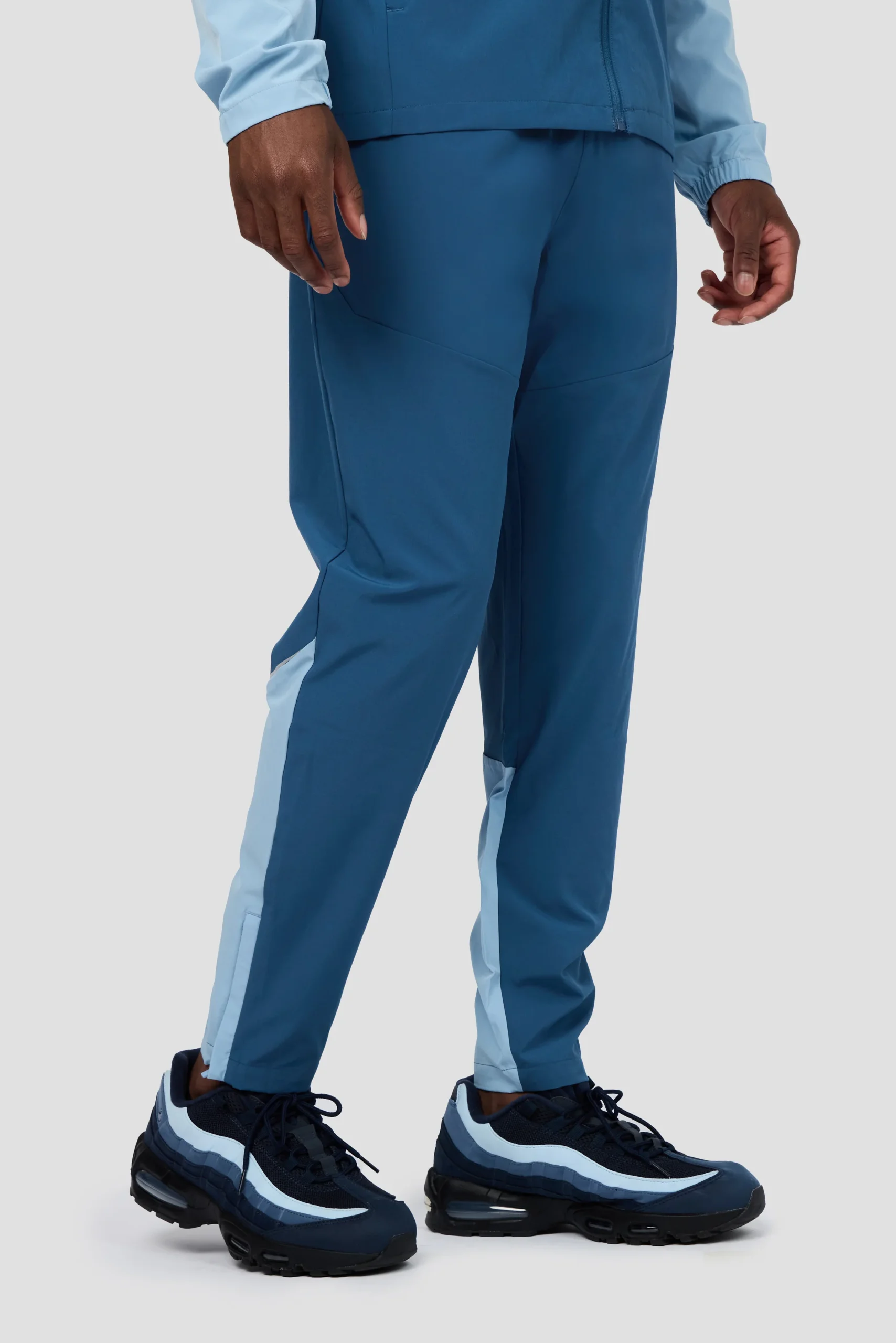 Swift Pant - Naval/Fresh Water – Image 2