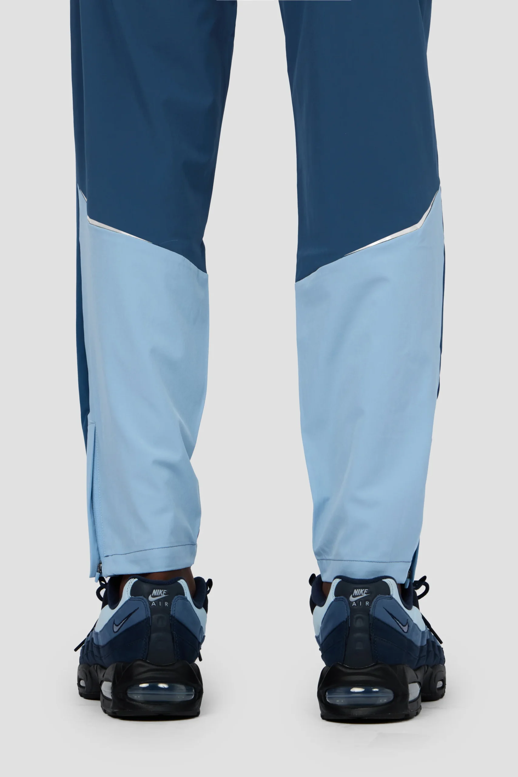 Swift Pant - Naval/Fresh Water – Image 7