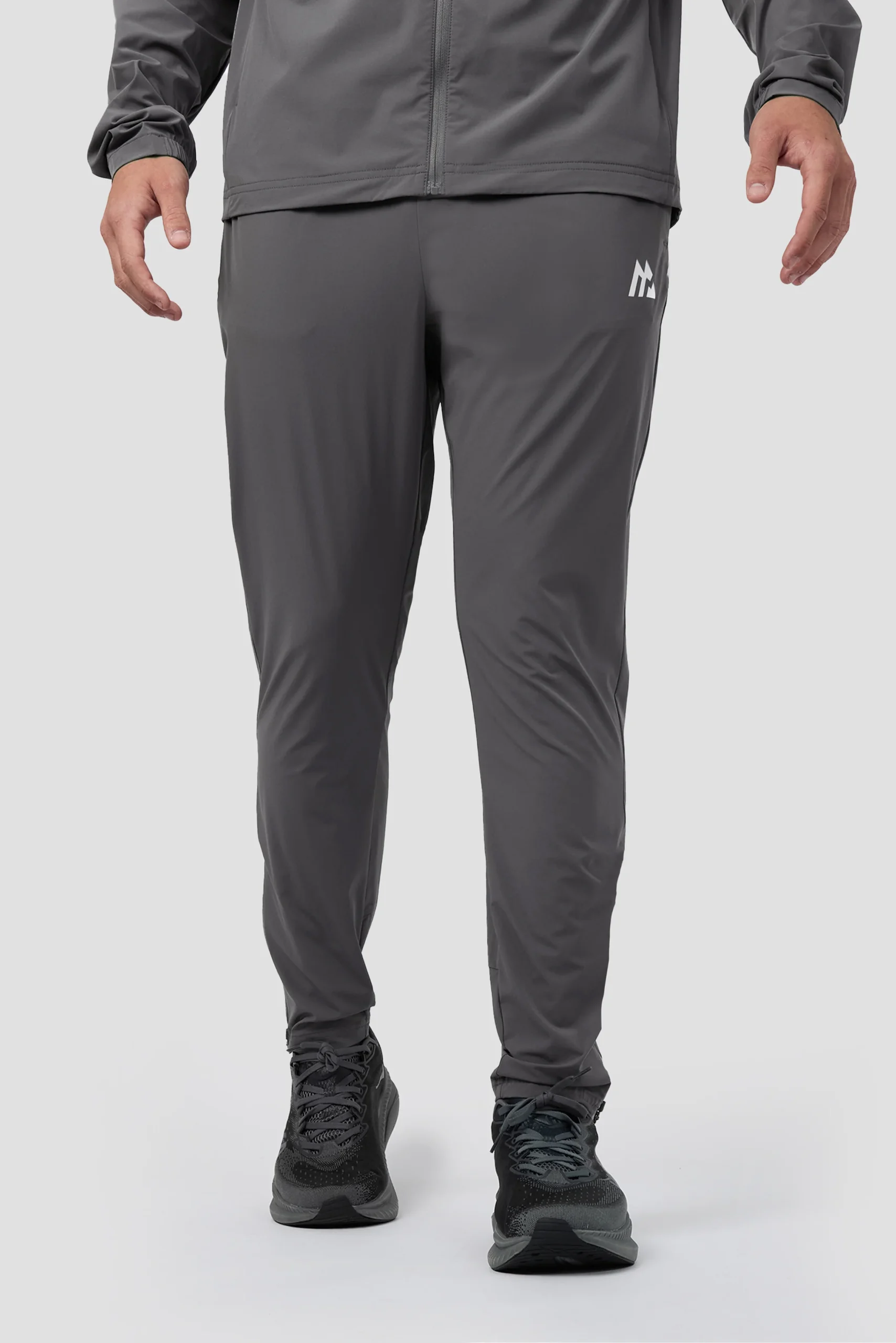 Trace Running Pant - Cement Grey – Image 3
