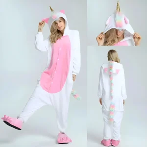 Unicorn Onesie in French is "Combinaison licorne".