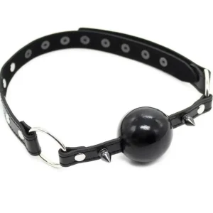 Bâillon avec boule et clous