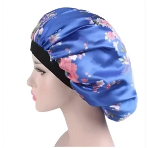 Bonnet de nuit en satin à fleurs