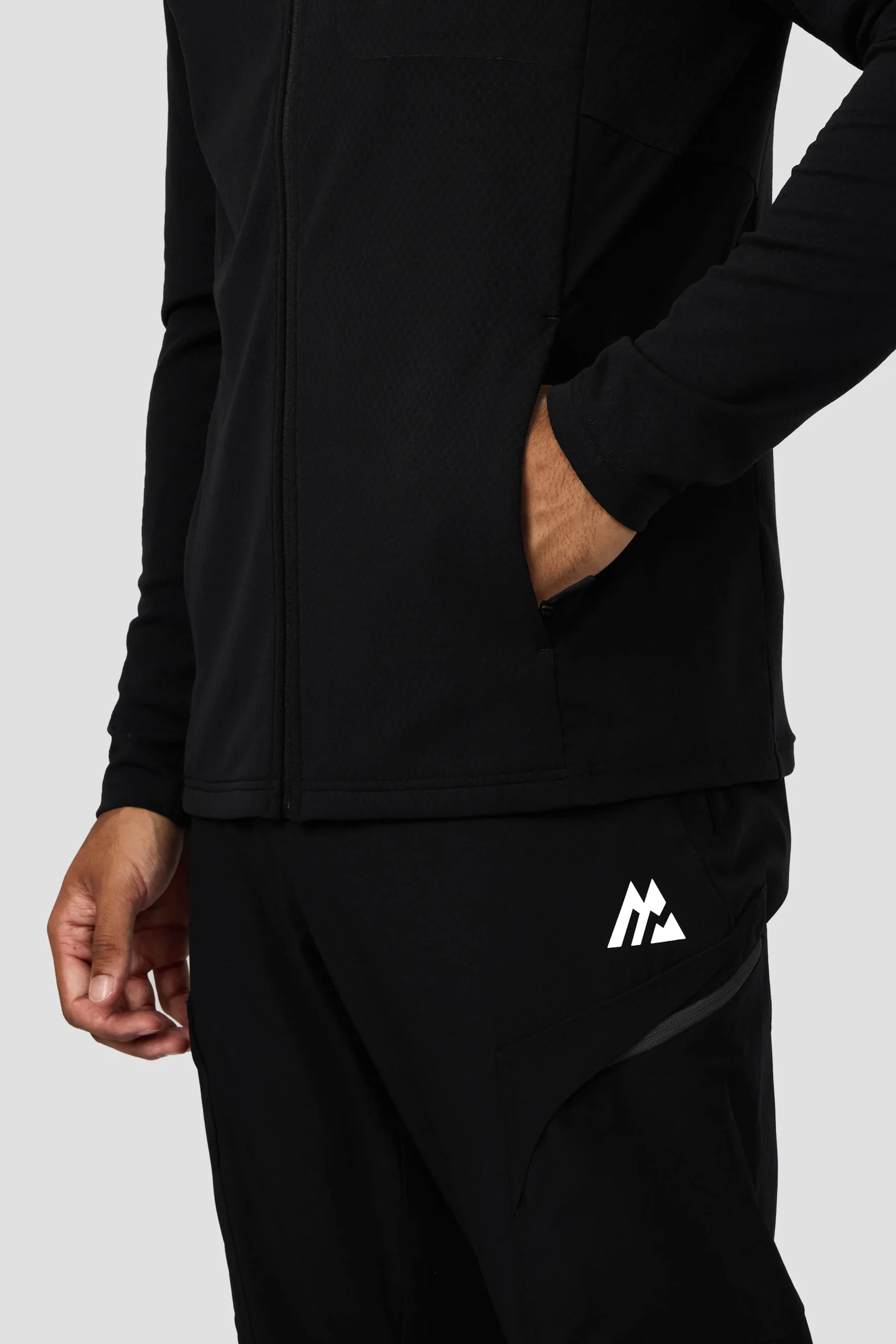 Montagne Fleece - Black – Image 6