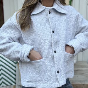 VESTE BOUTIS RELIEFS BLEUS